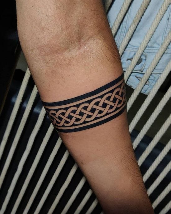 celtic knot armband tattoo