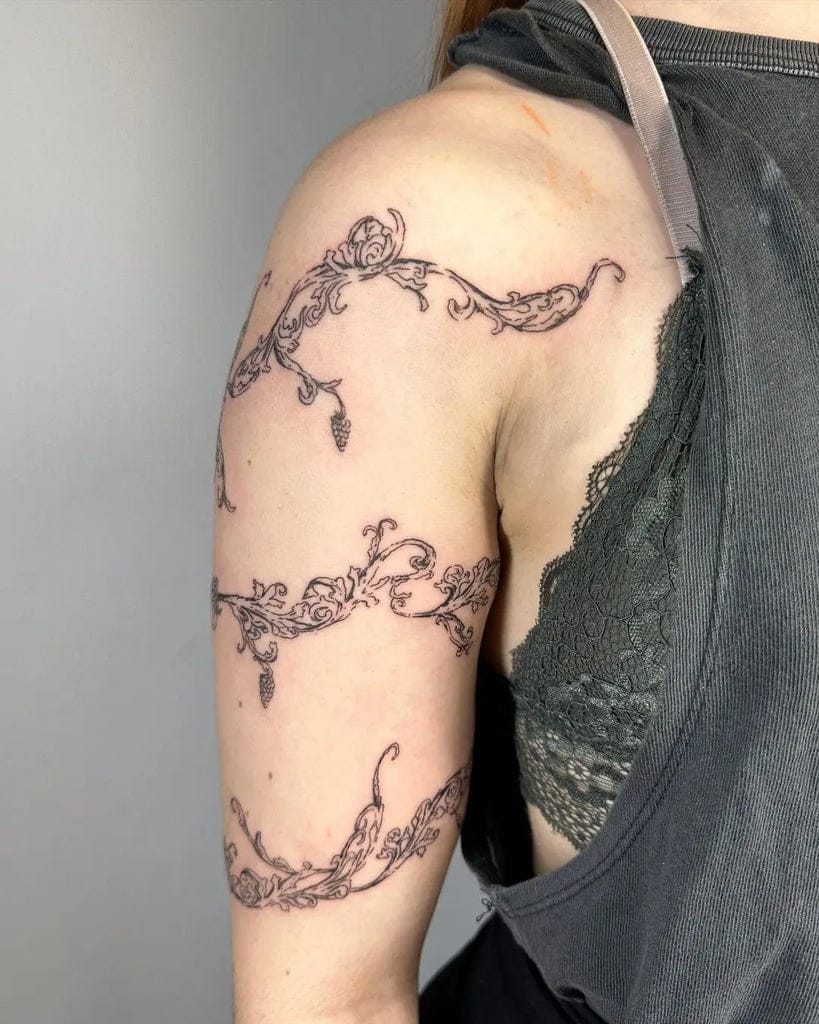 shoulder baroque tattoo