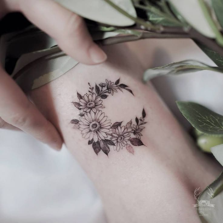 moon daisy tattoo