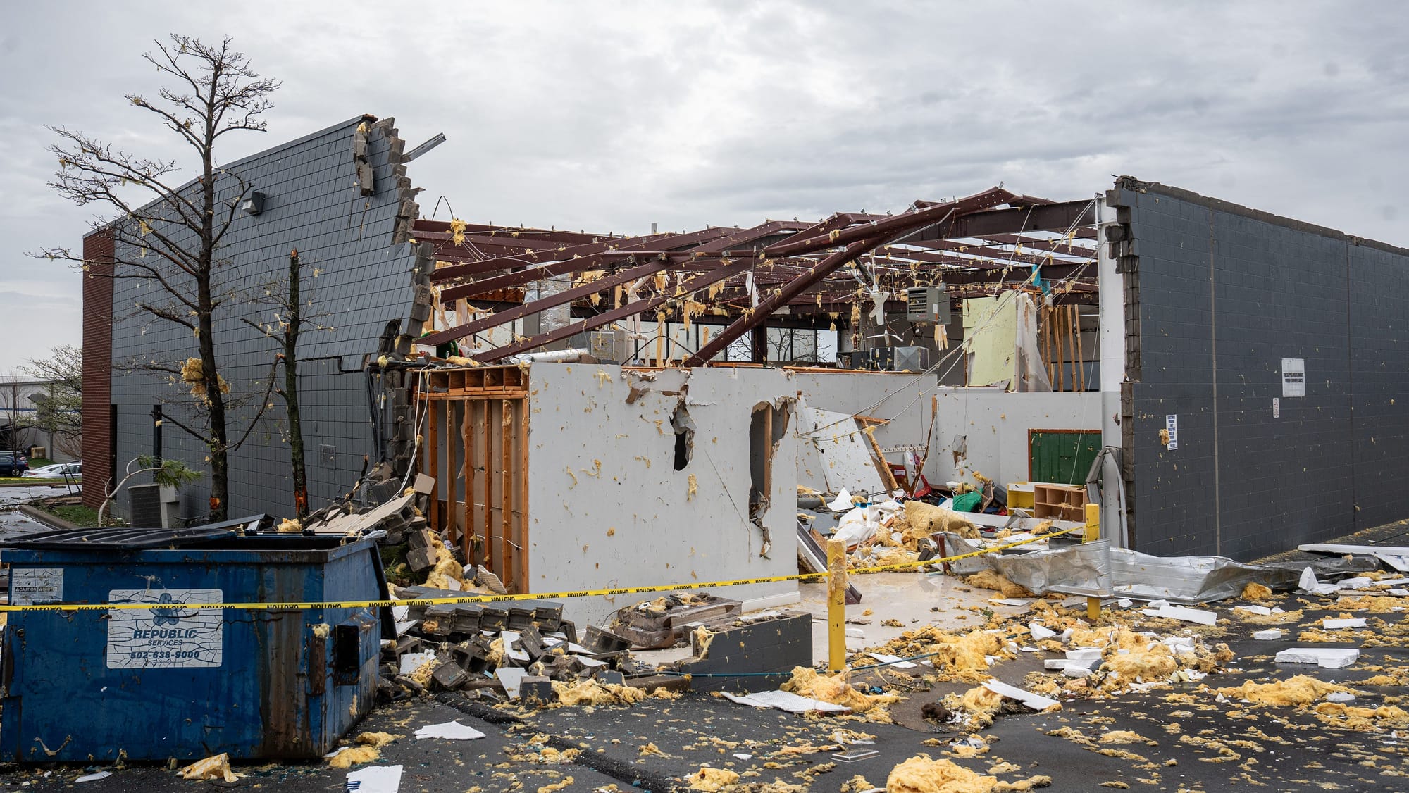 Severe weather pummels the central US: 7 dead as storms unleash havoc