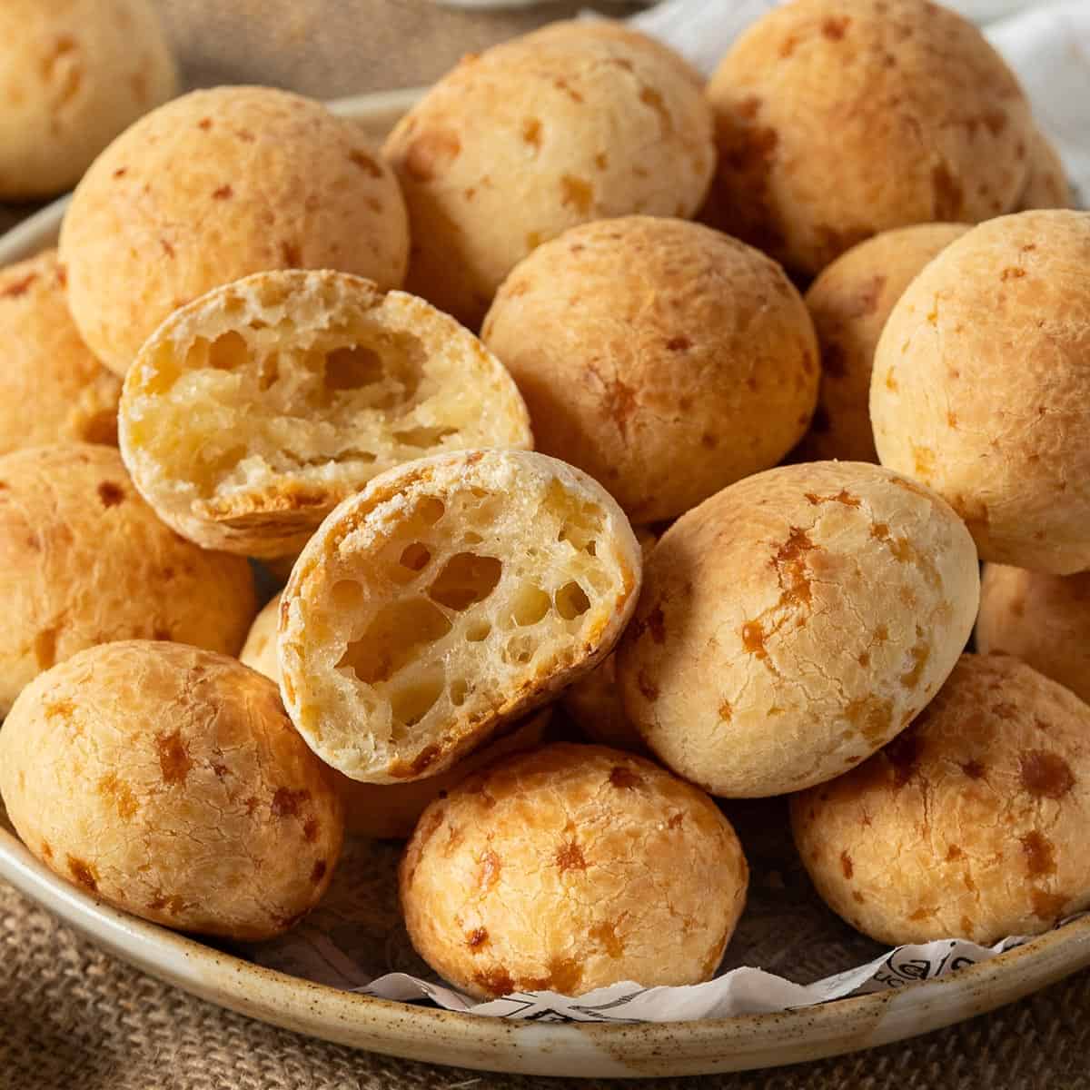 Easy Brazilian Cheese Bread (Pão de Queijo)