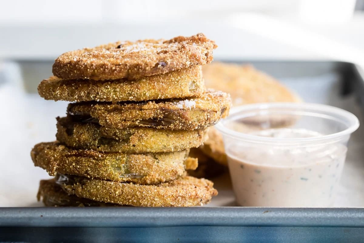 Fried Green Tomatoes with Remoulade