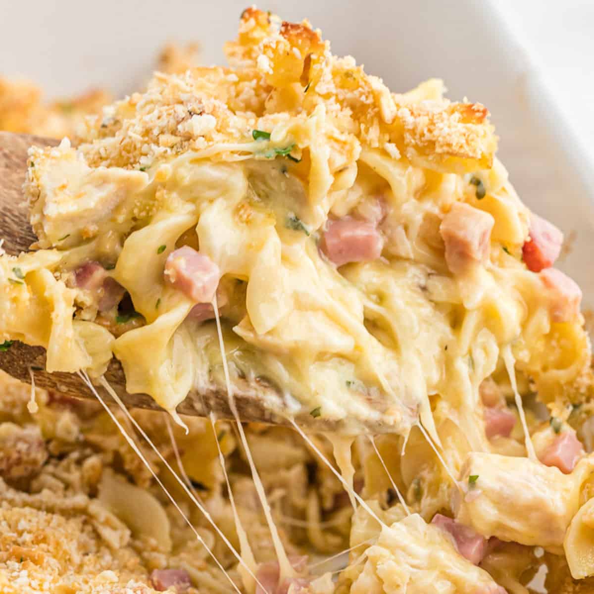 Easy Chicken Cordon Bleu Casserole