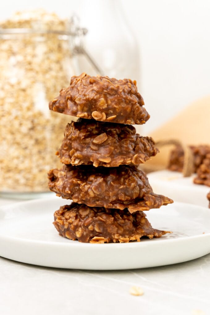 Chocolate Peanut Butter No-Bake Cookies