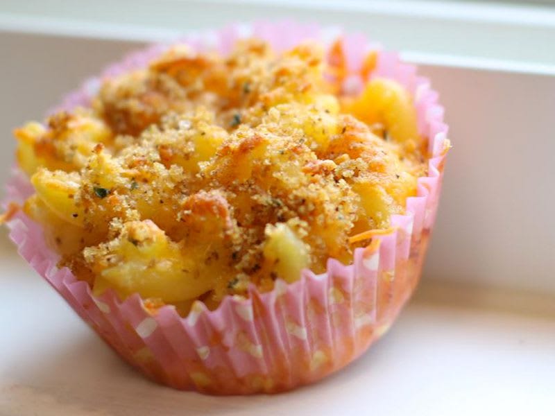 Mac & Cheese Muffins