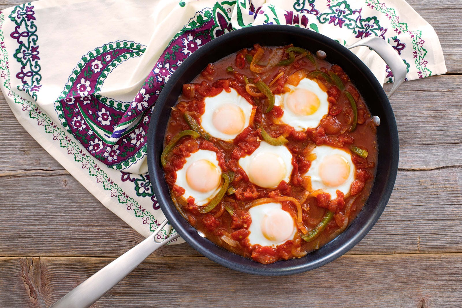 Turkish Menemen (Eggs with Peppers and Tomatoes)