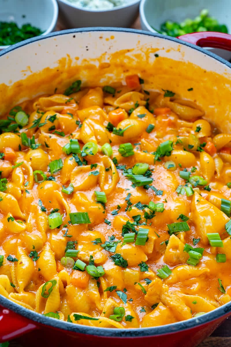 Buffalo Chicken Mac ‘n’ Cheese