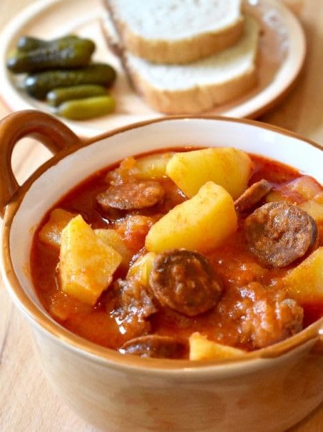 Hungarian Potato Paprika Recipe (Paprikás Krumpli)