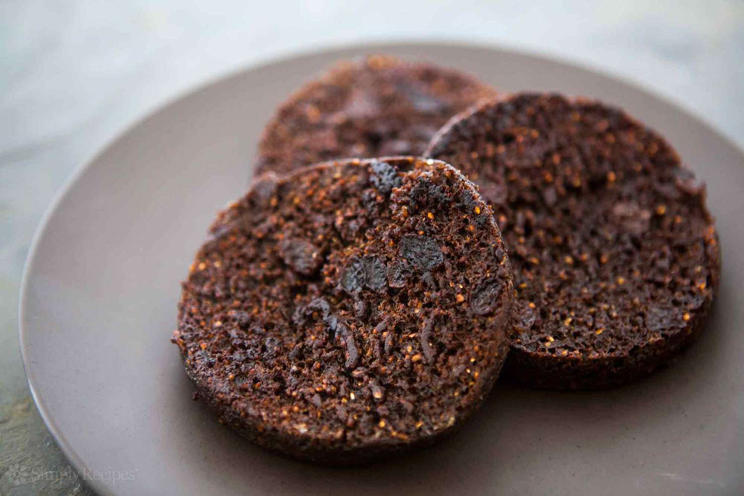 Easy Boston Brown Bread Recipe