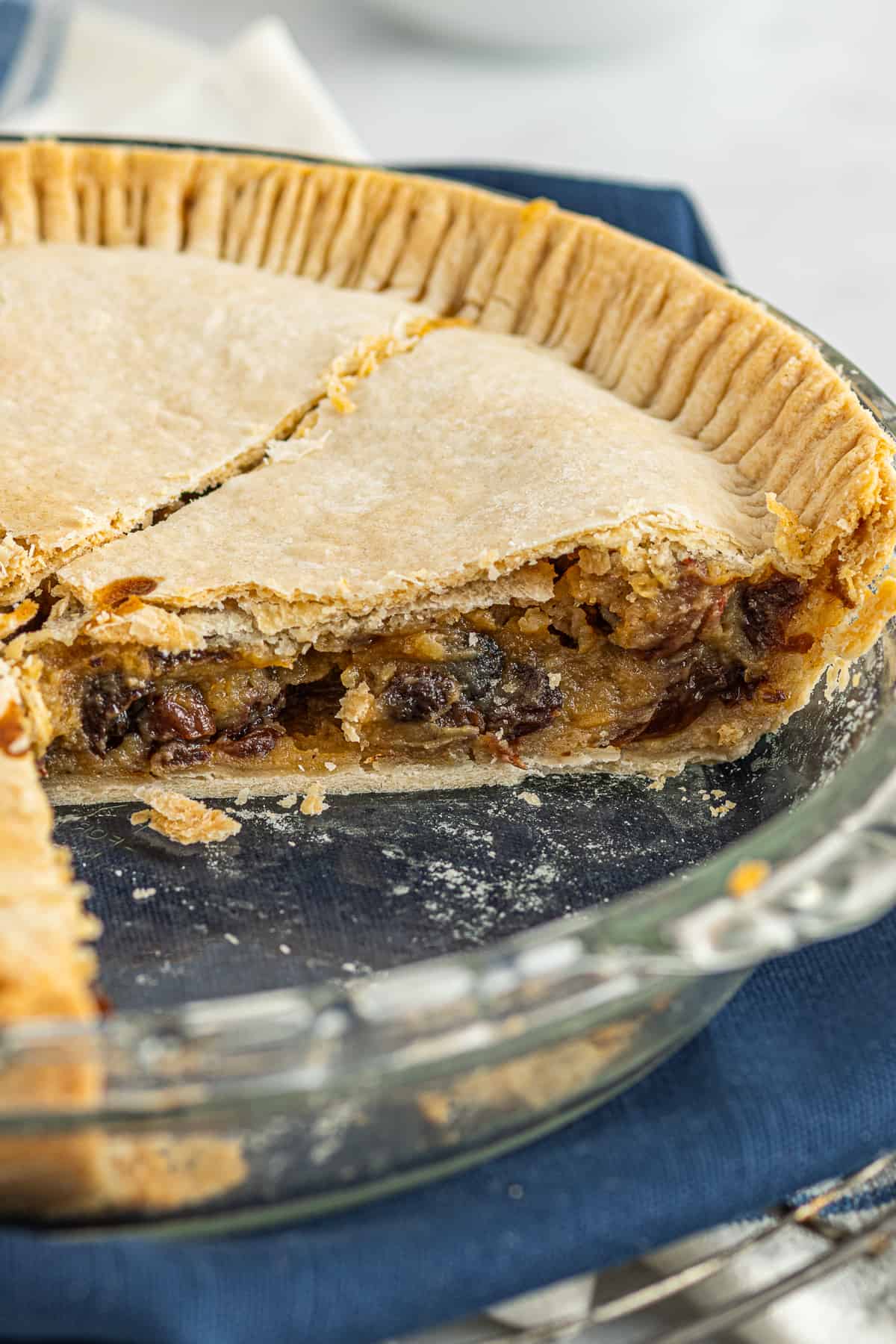 Sour Cream Raisin Pie