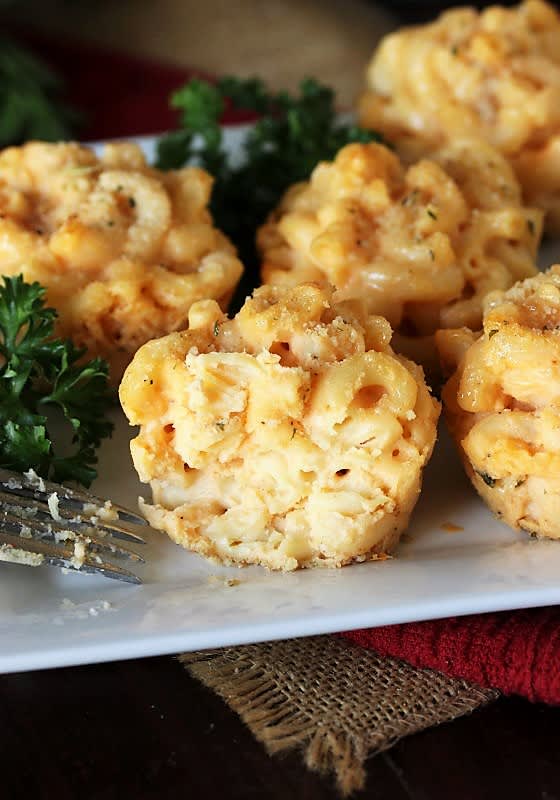Mac & Cheese Muffins