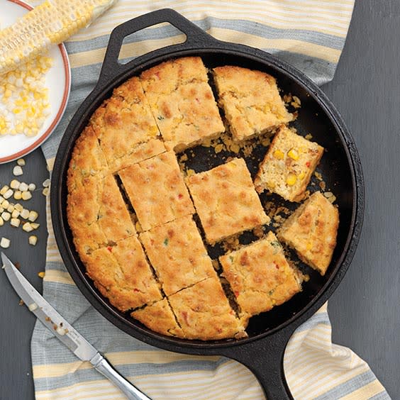 Louisiana Cracklin’ Cornbread