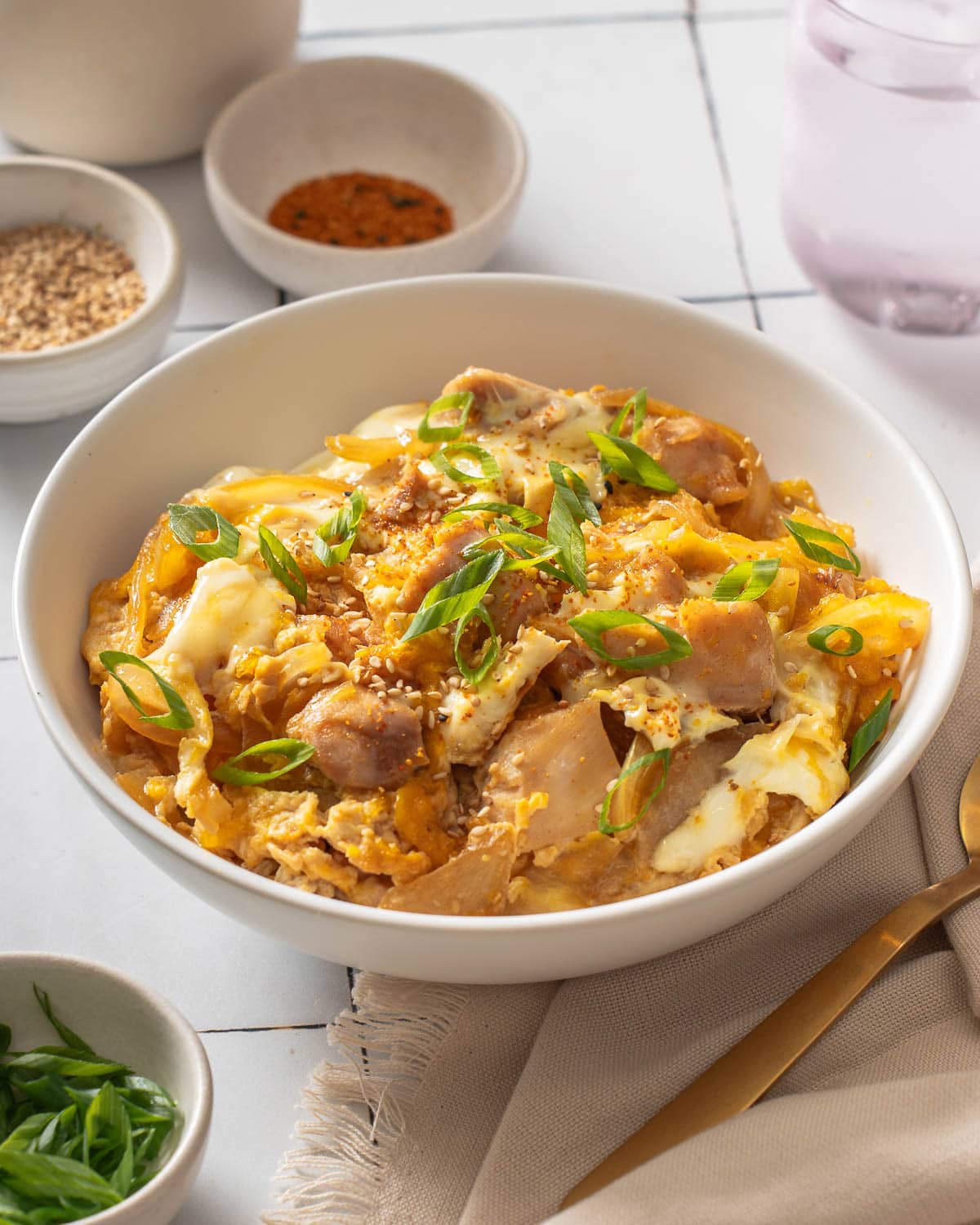 Oyakodon (Chicken and Egg Rice Bowl)