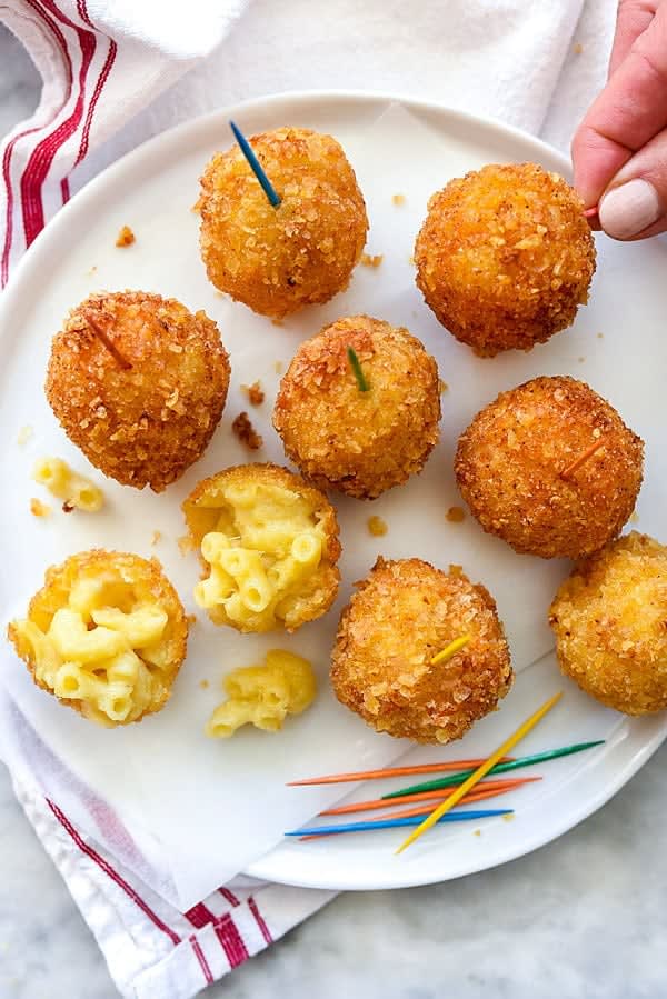 Fried Macaroni and Cheese Balls