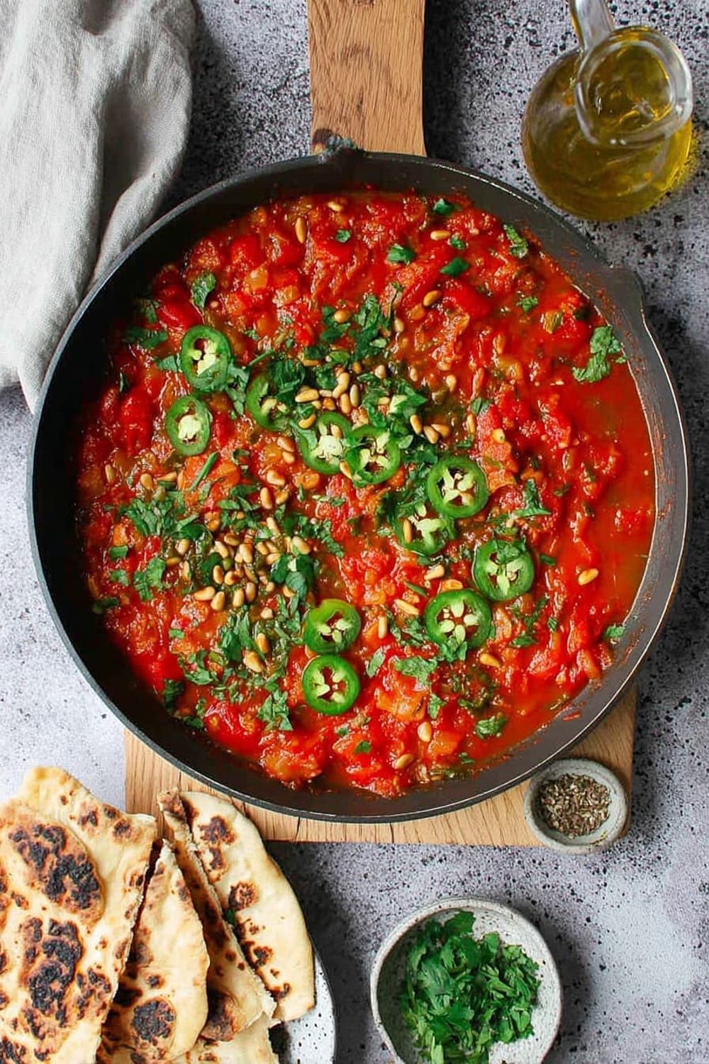 Galayet Bandora (Palestinian Pan Fried Tomatoes)