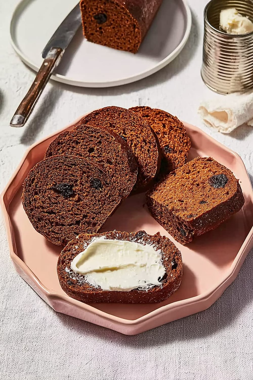 Easy Boston Brown Bread