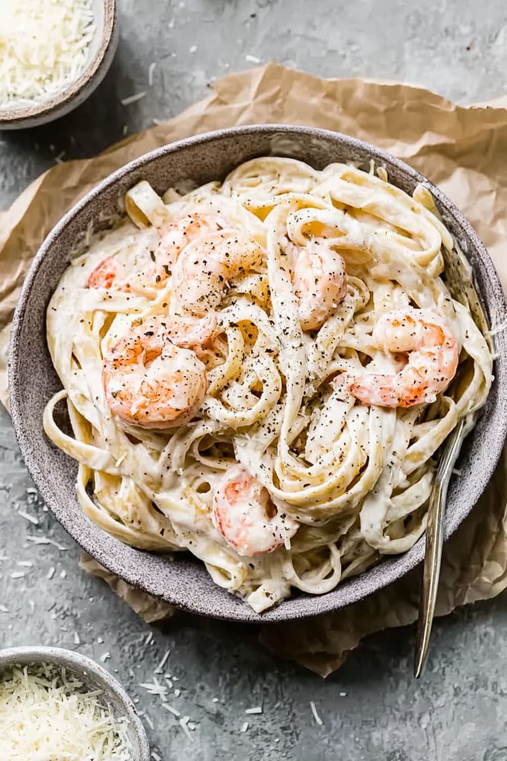 Shrimp Alfredo (5 Ingredients!)