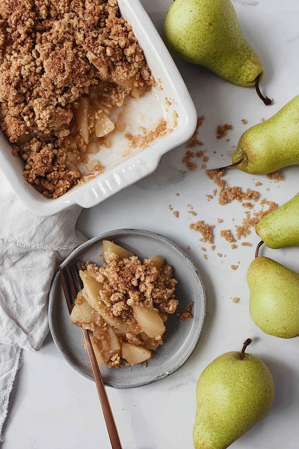 Cinnamon Pear Crumble