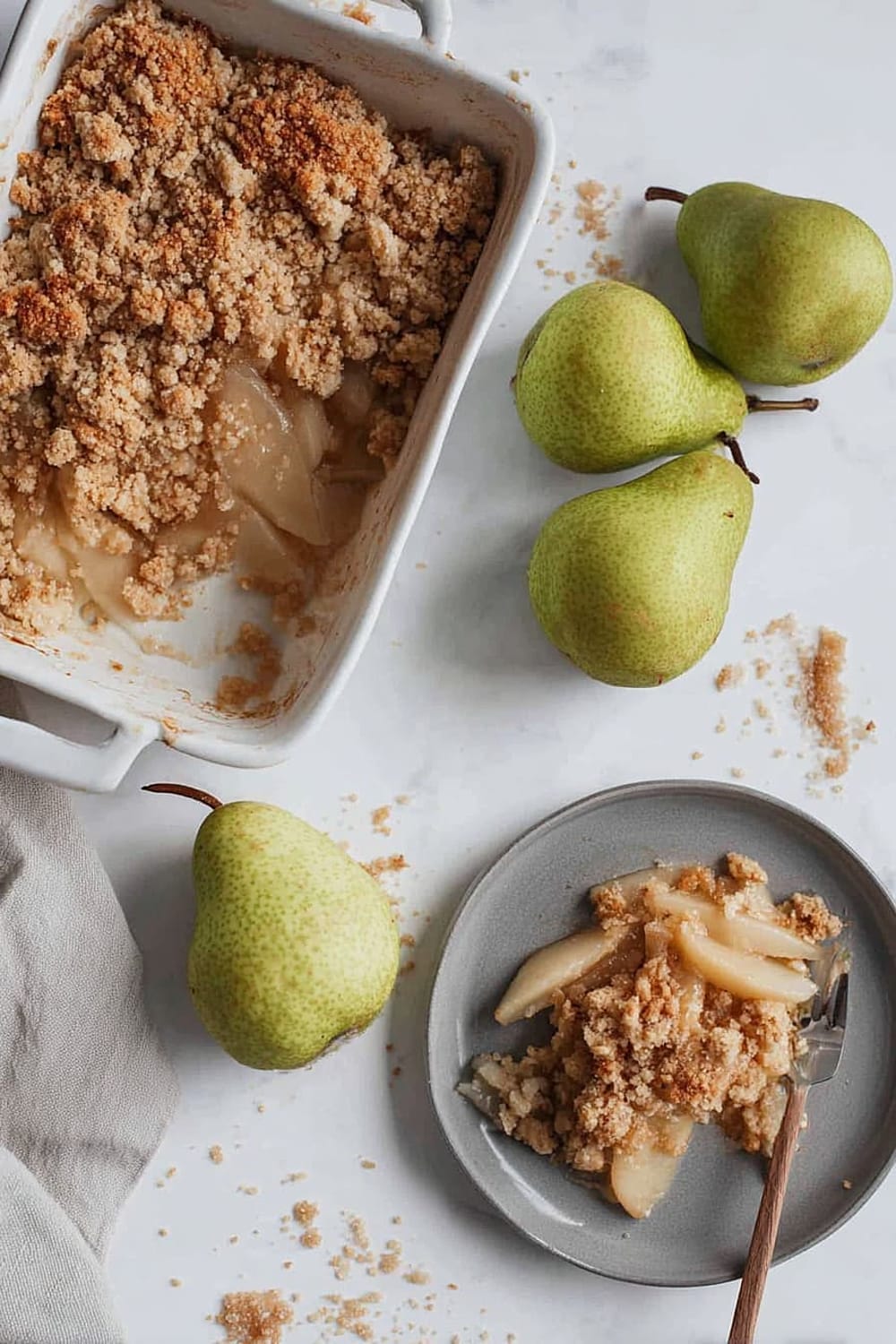 Cinnamon Pear Crumble