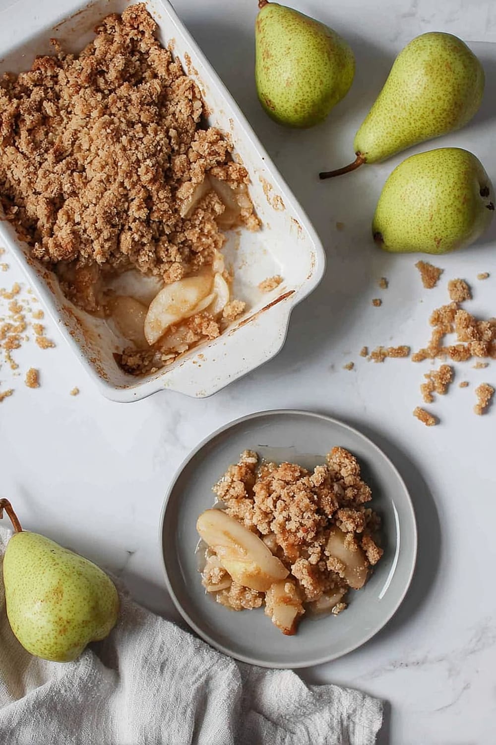 Cinnamon Pear Crumble