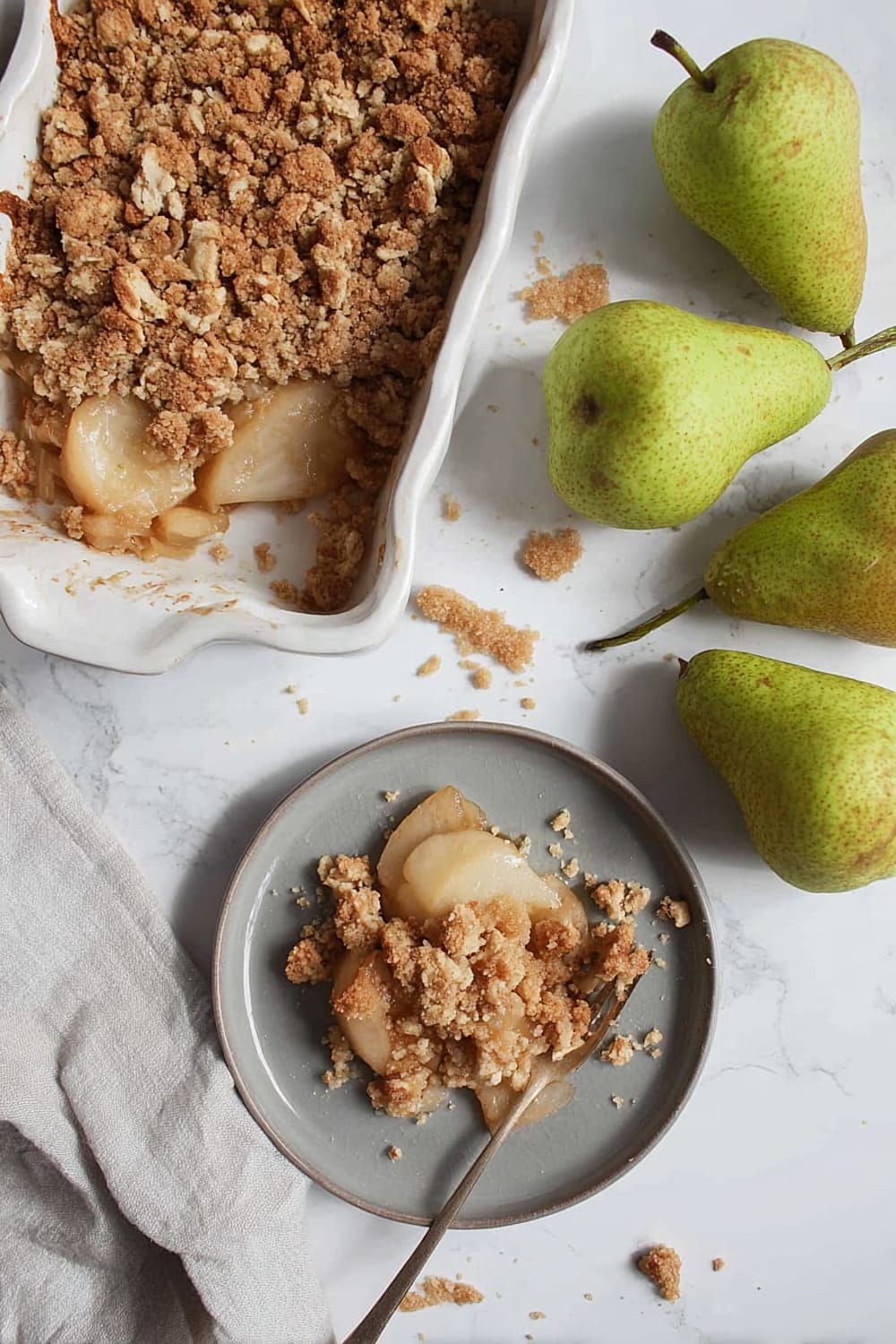 Cinnamon Pear Crumble