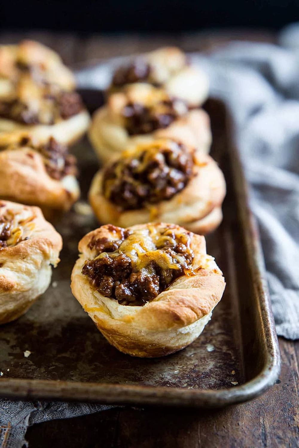 Easy BBQ Beef Biscuit Cups