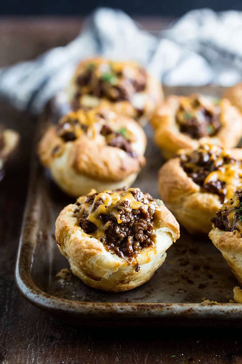 Easy BBQ Beef Biscuit Cups