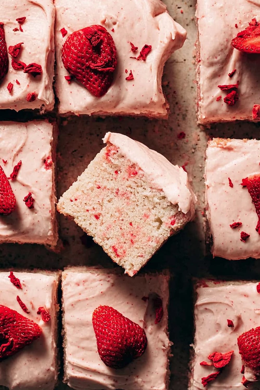 Fresh Strawberry Sheet Cake