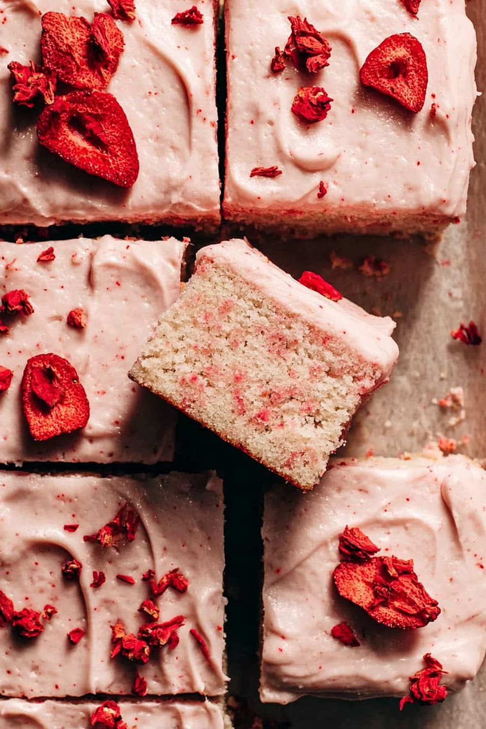 Fresh Strawberry Sheet Cake