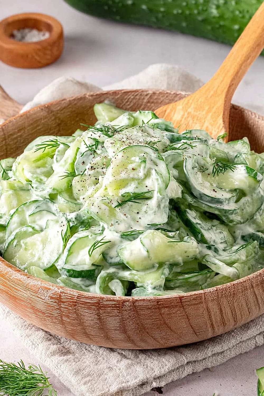 German Cucumber Salad (Gurkensalat)