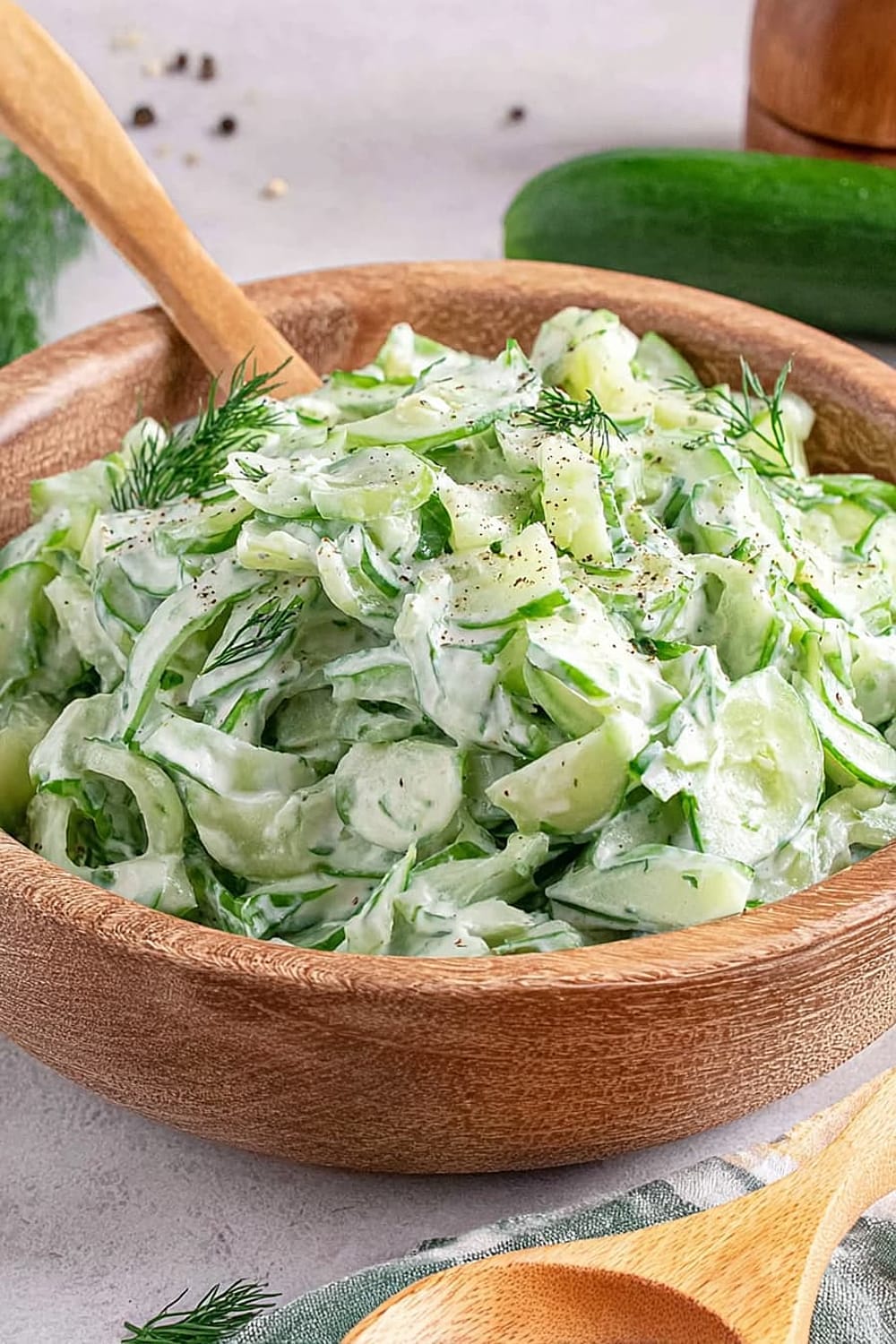 German Cucumber Salad (Gurkensalat)