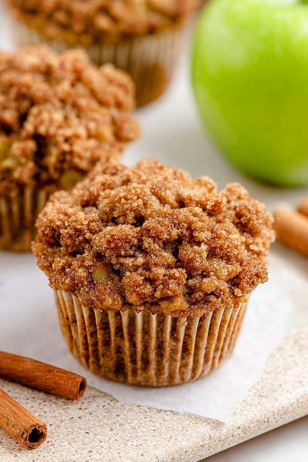 Healthy Cinnamon Apple Muffins