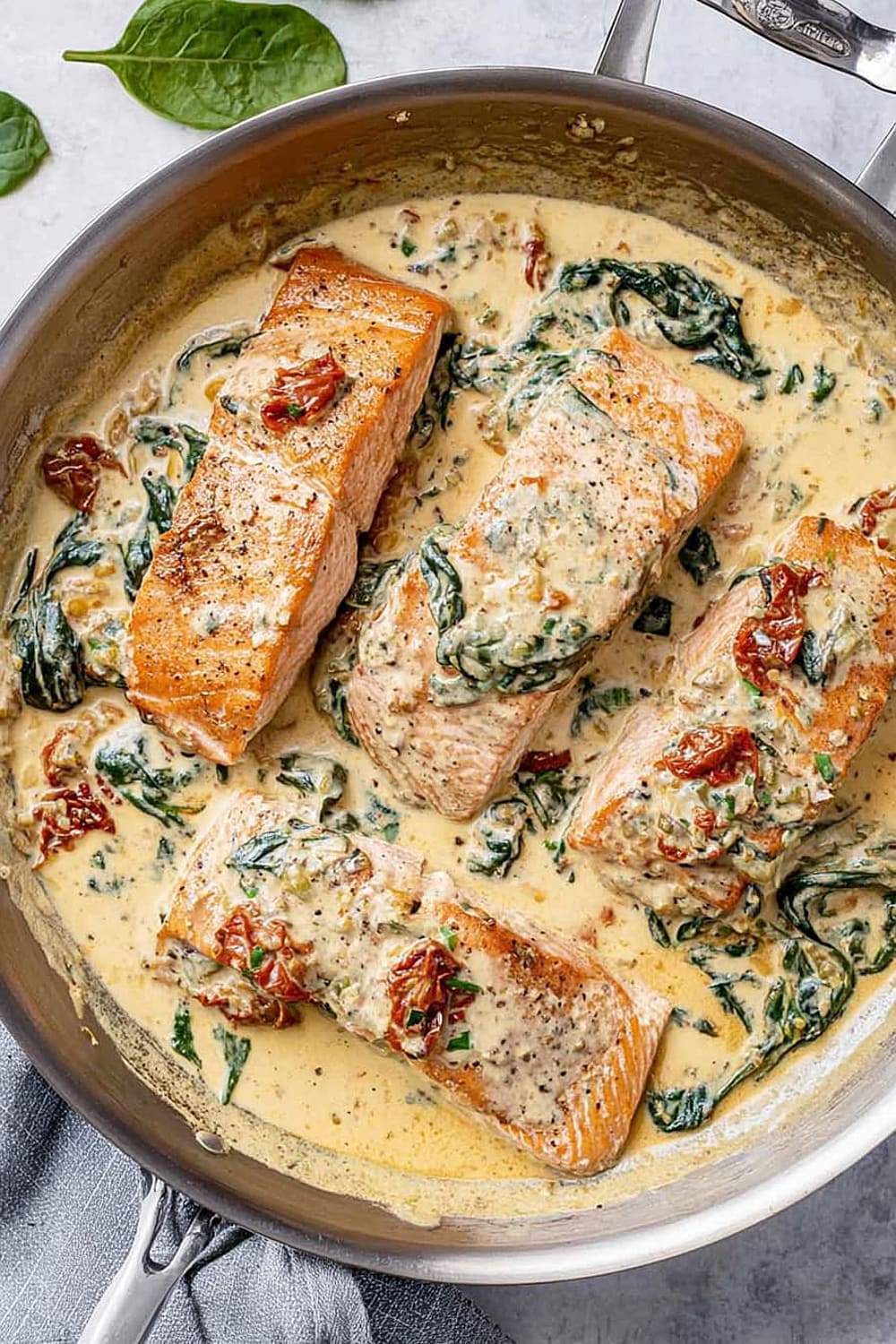 Insanely Good Creamy Tuscan Garlic Salmon