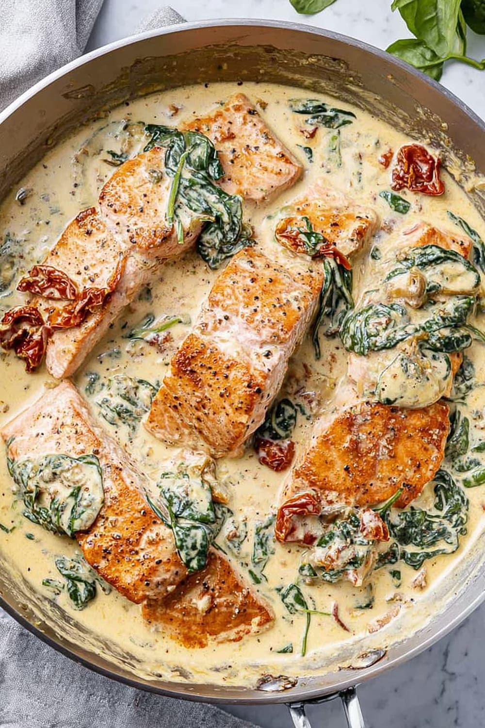 Insanely Good Creamy Tuscan Garlic Salmon