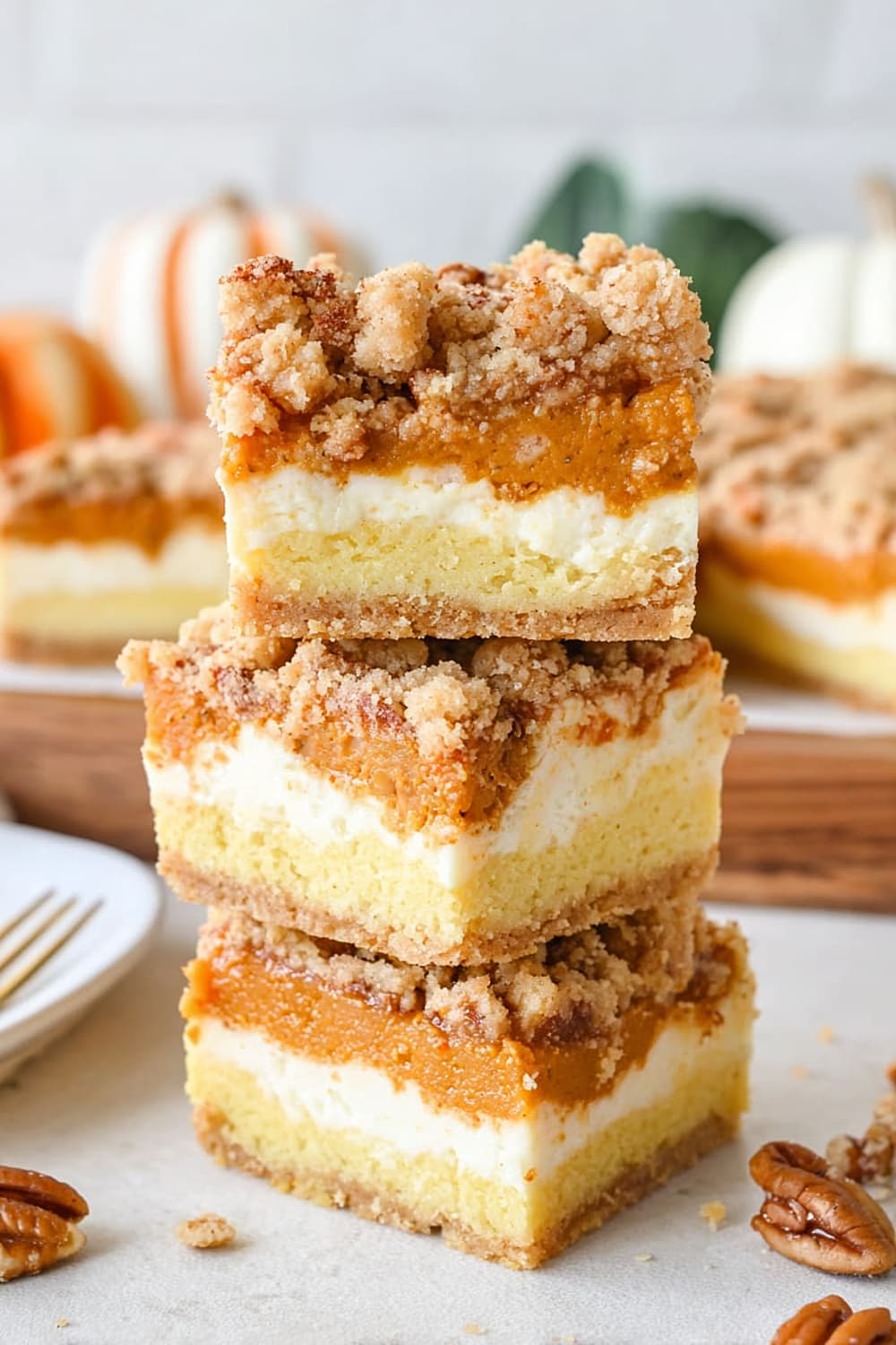 Pumpkin Cheesecake Bars
