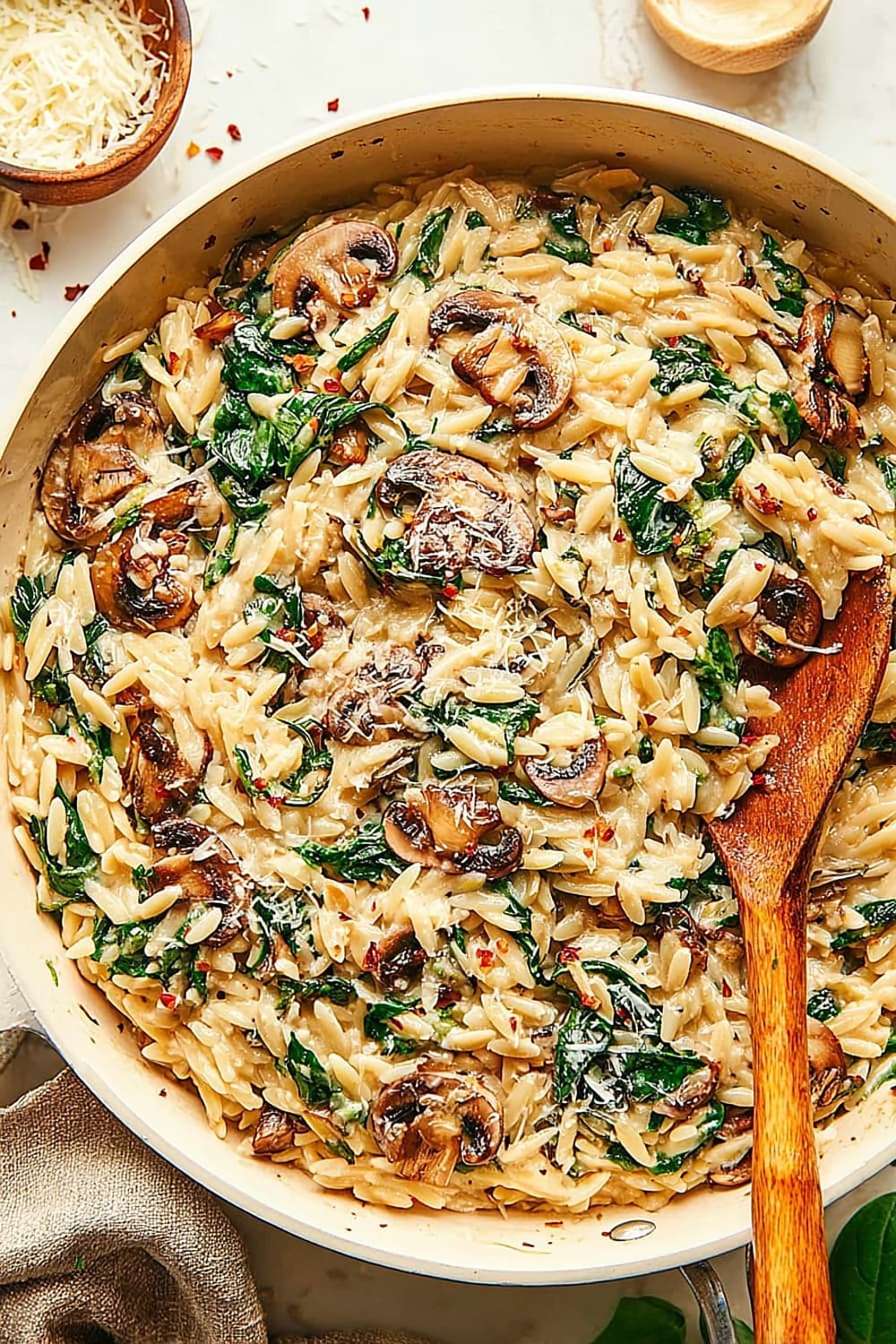 Creamy Garlic Mushroom Orzo