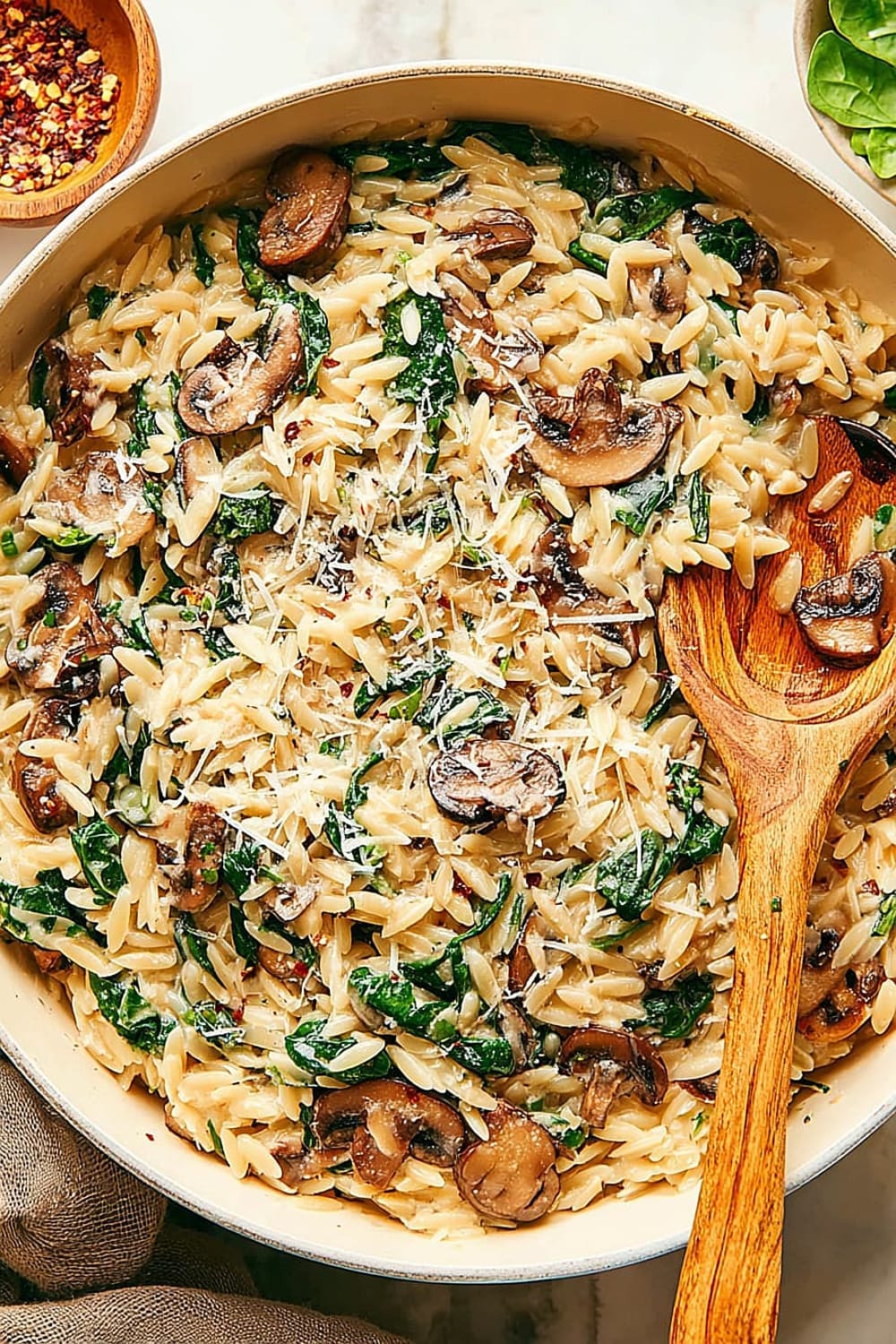 Creamy Garlic Mushroom Orzo