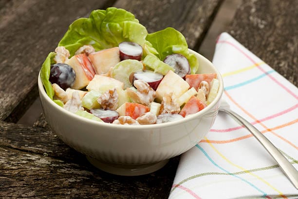 What Dish Goes Well with Waldorf Salad? 10 Easy Side Dishes