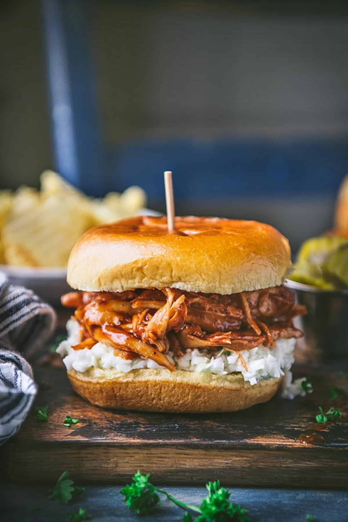 This Slow Cooker BBQ Chicken Hack Will Make Your Taste Buds Dance