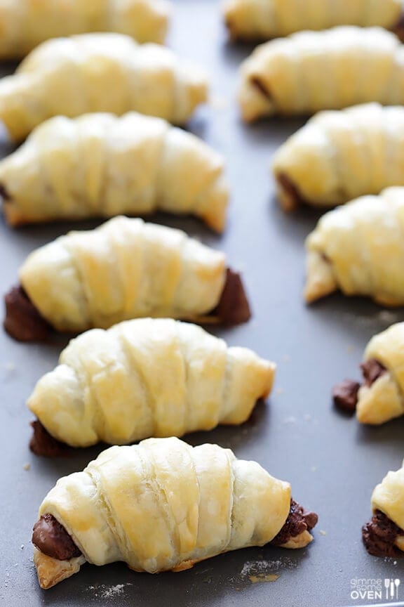 3-Ingredient Nutella Croissants