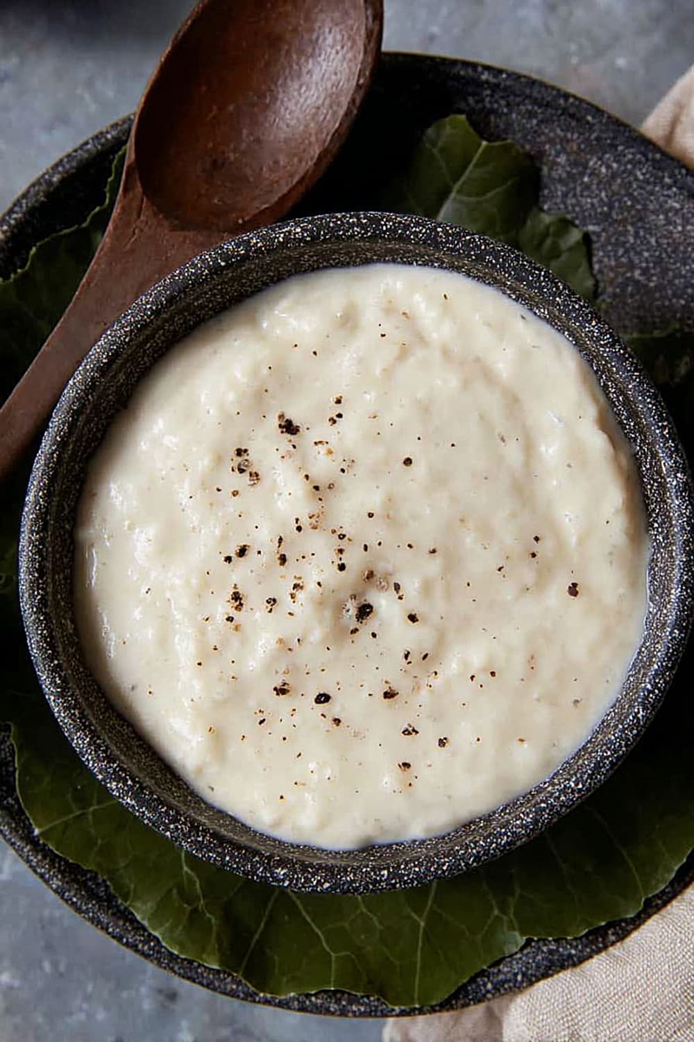 Southern White Country Gravy (Milk Gravy)