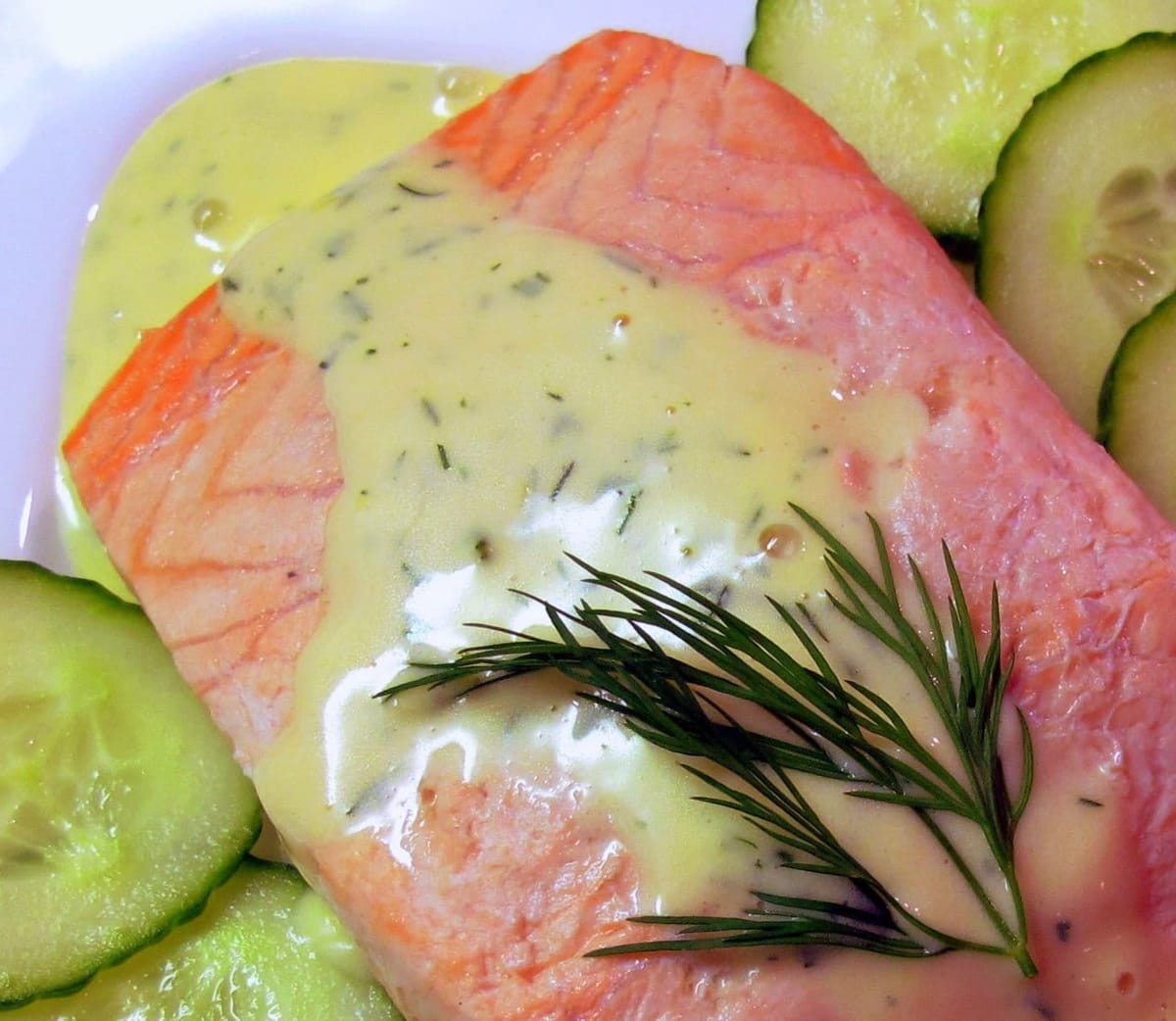 Poached Salmon with Mousseline Sauce