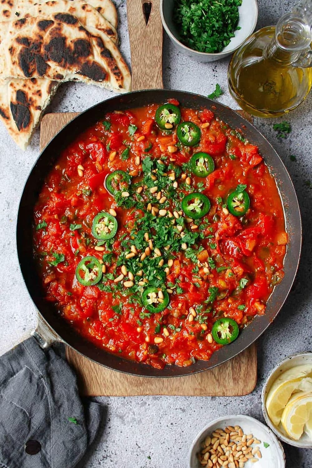 Galayet Bandora (Palestinian Pan Fried Tomatoes)