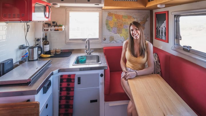 This Overland X10 Flatbed—How Solo Glamping Became Livable