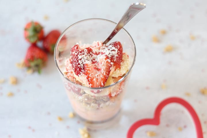 Swoon-Worthy Greek Yogurt Parfait That’ll Make Your Taste Buds Do a Happy Dance