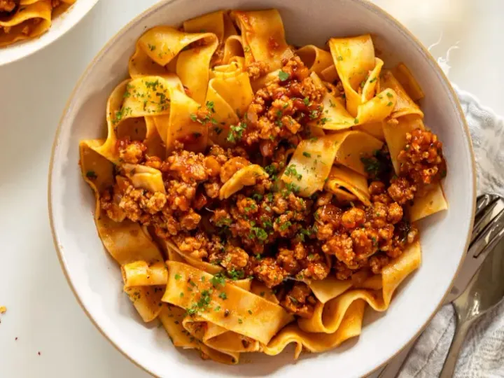 Courteney Cox’s One-Pot Pasta Is So Good, I Want a Bowl Every Night (I Can’t Stop Making It)