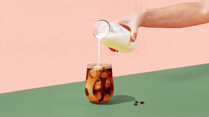 The One Coffee Creamer Brand Nutritionists Say To Avoid