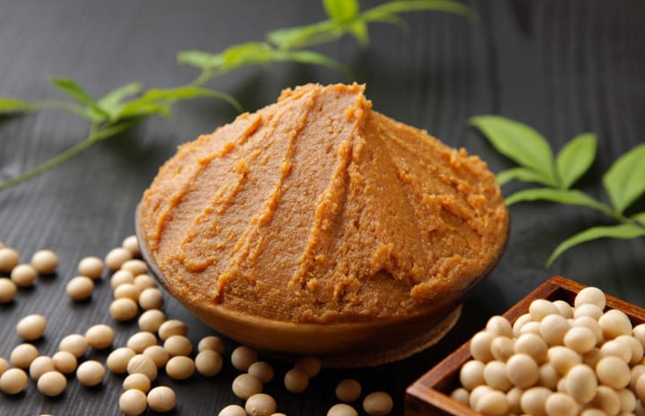 Why Everyone Is Suddenly Obsessed With This One Ingredient