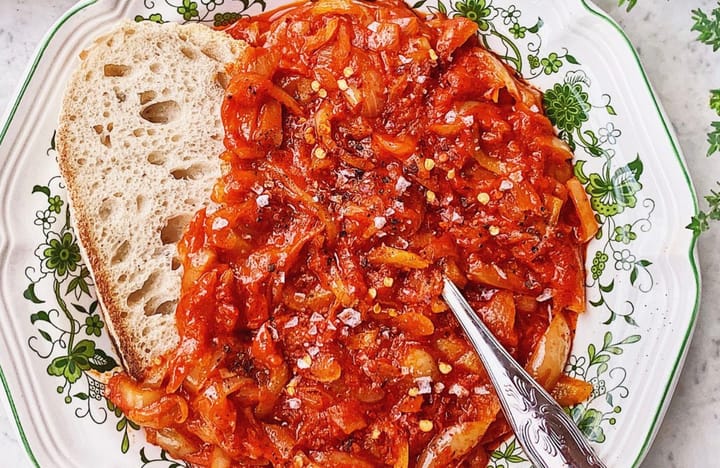 Lecsó (Hungarian Pepper Stew)