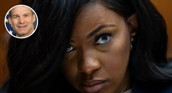 Democrat lawmaker laughs when asked if migrants illegally on US soil get due process